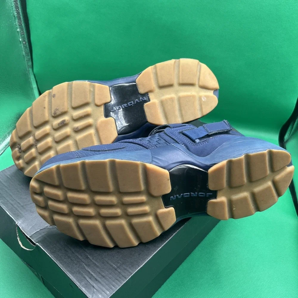 Size‎ 9- Men's Nike Air Jordan Trunner LX Midnight Navy 897992-401